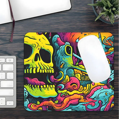 Psychedelic Neon Grotesque Skull Design Large Gaming Mouse Pad, Desktop Protection Pad, Washable Rubber Pad Non-Slip Lock Edge Multi-Size Mouse Pad, Computer Accessories for Desk, Desk Accessories for Home Office, Desk Gadgets, Perfect for Halloween